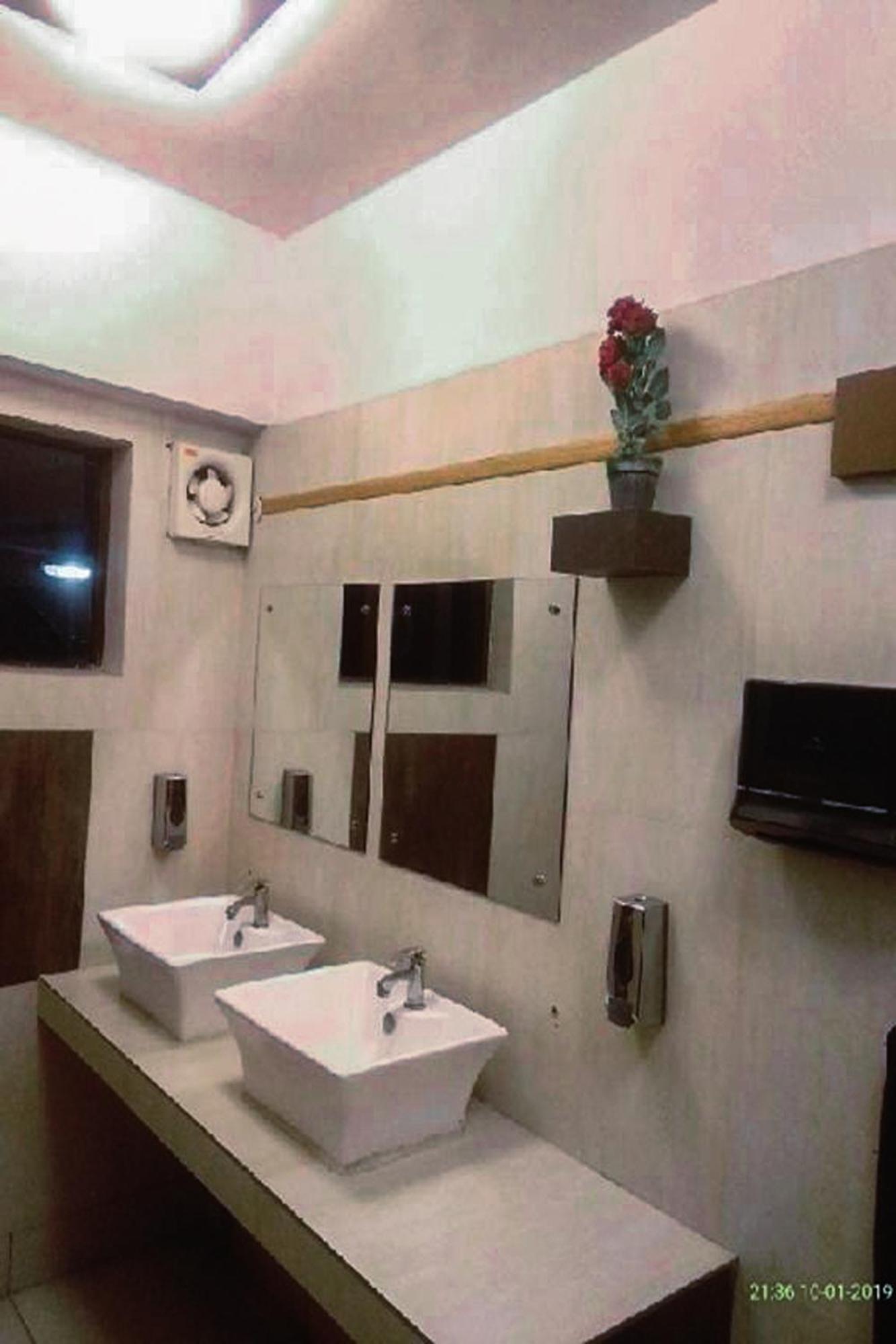 The Kei Inn & Suites Hotel Near Salt Lake Calcutta Eksteriør billede